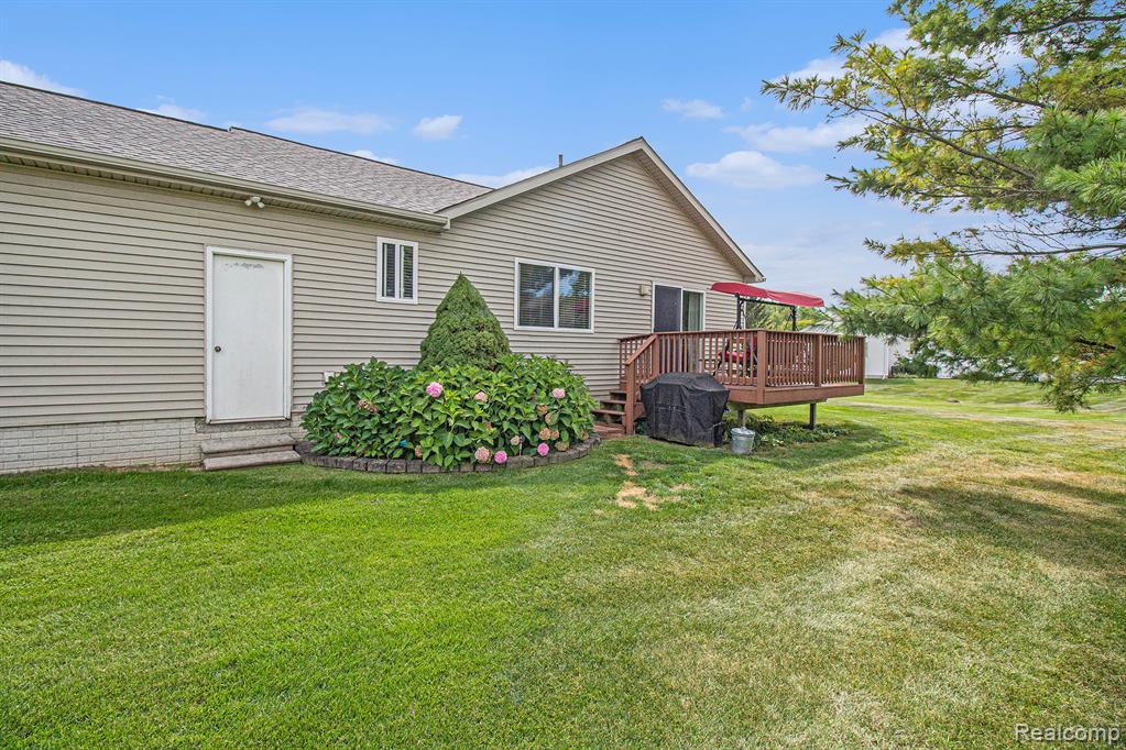 10177 Hawthorne Ridge Road, Goodrich Vlg, MI — Photo 25