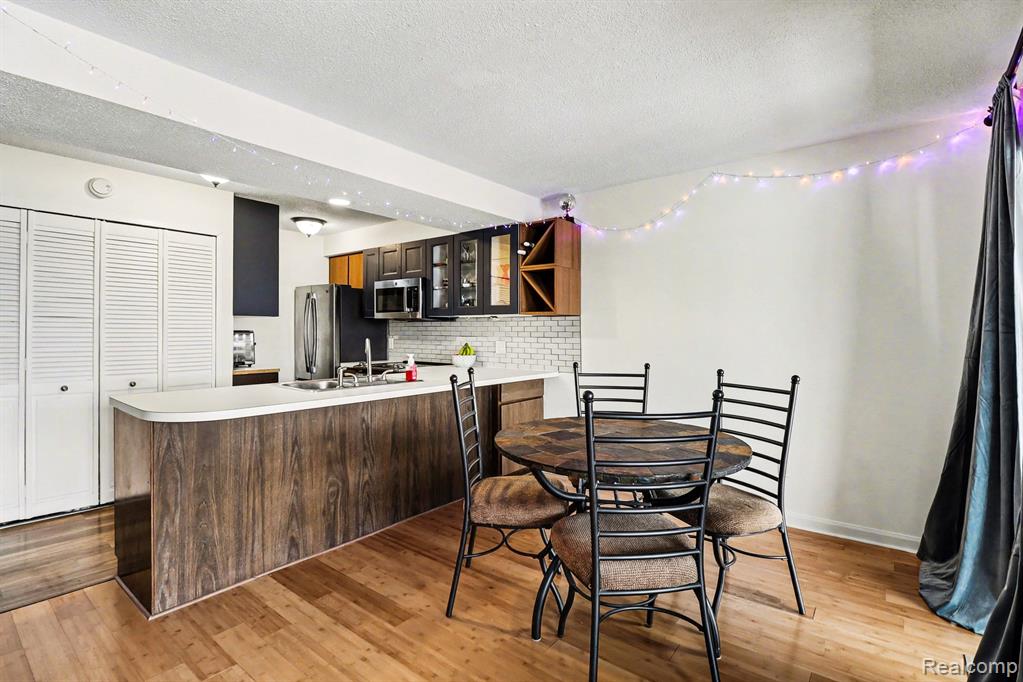 855 Cliffs Drive, 303C, Ypsilanti, MI 48198 — Photo 10