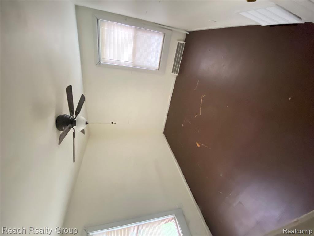 8316 Brace Street, Detroit, MI 48228 — Photo 3