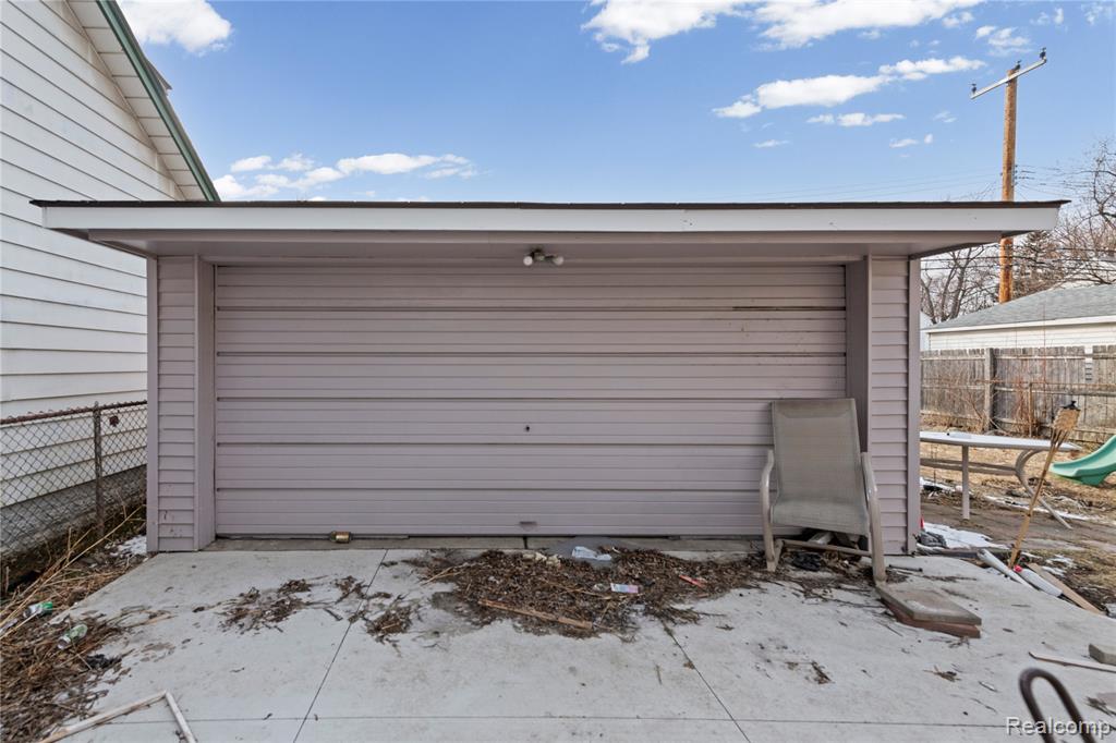 14940 Irene Street, Southgate, MI 48195 — Photo 16
