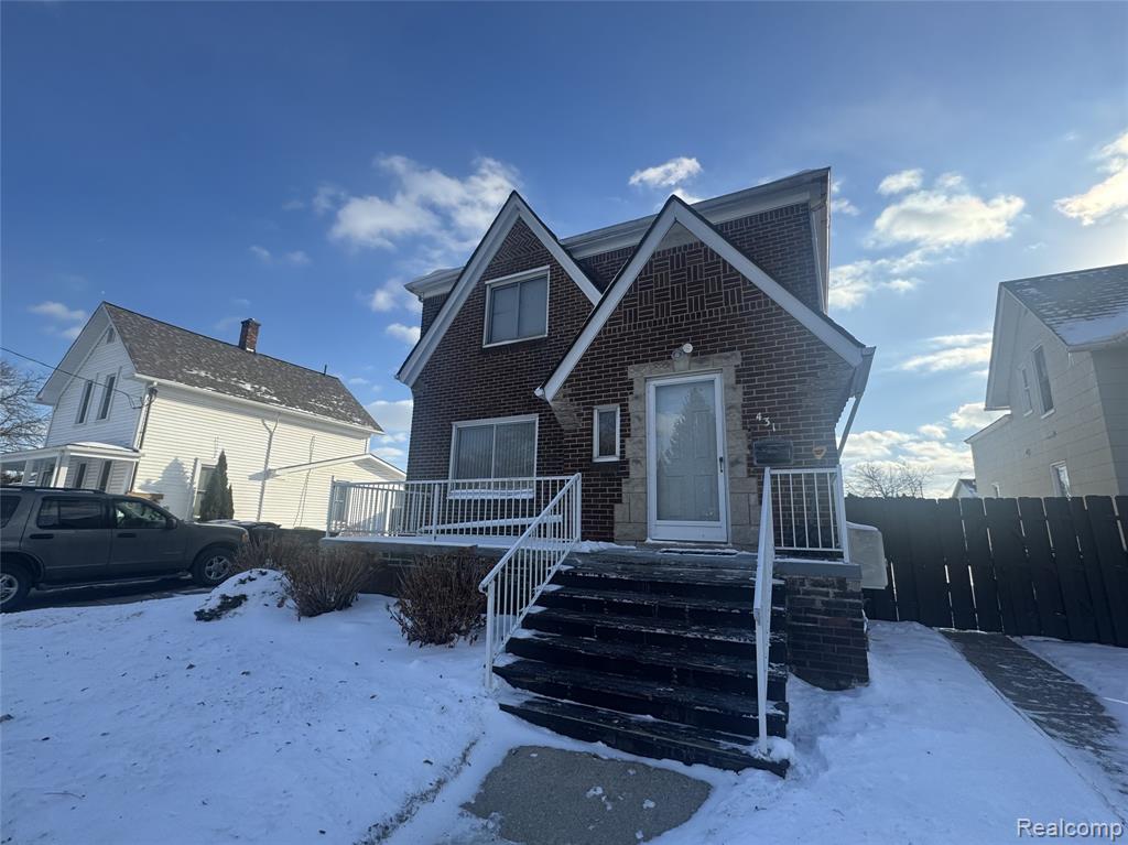 431 Elm Street, Trenton, MI 48183 — front exterior