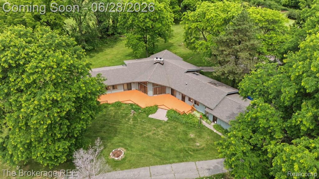 8475 Knox Road, Clarkston, MI 48348 — Photo 2