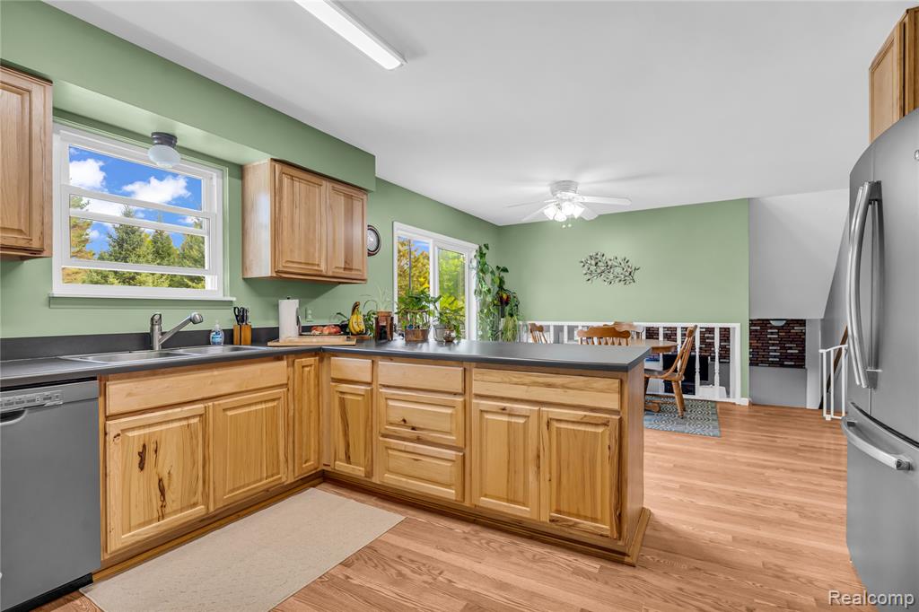3145 S Fenton Road, Holly, MI 48442 — Photo 6