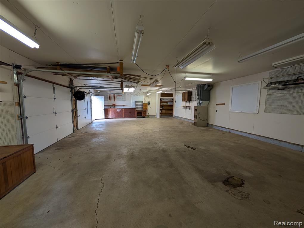 6353 Perry Road, Grand Blanc, MI 48439 — Photo 52