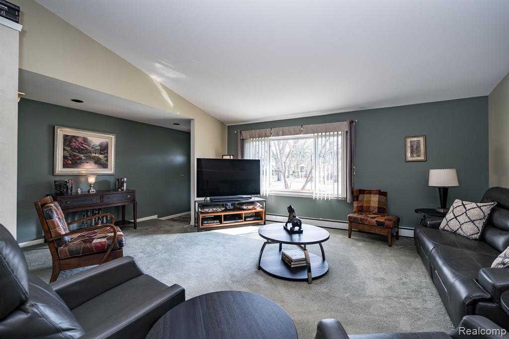 2941 Silverhill Drive, Waterford, MI 48329 — Photo 11