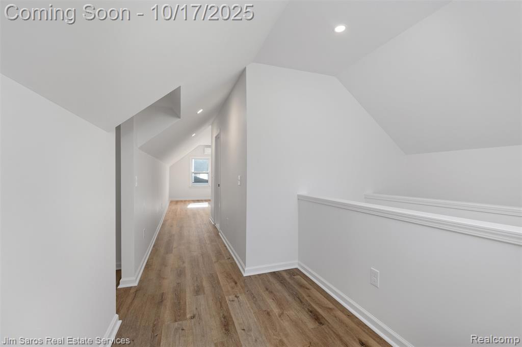 807 Barrington, Grosse Pointe Park, MI 48230 — Photo 14
