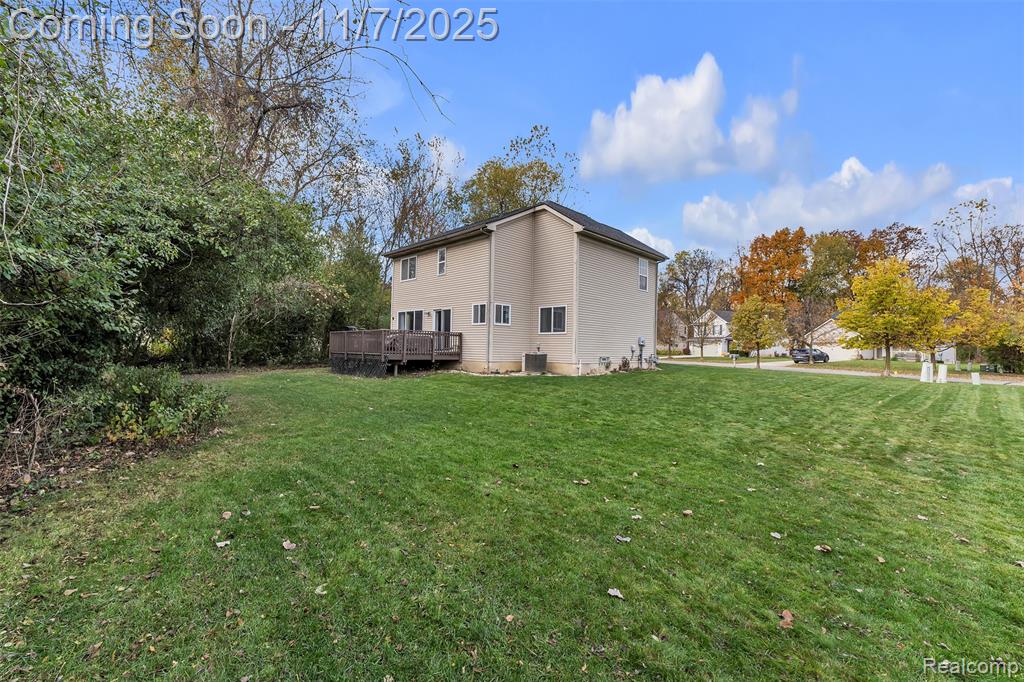 8522 Berkshire Drive, Ypsilanti, MI 48198 — Photo 41