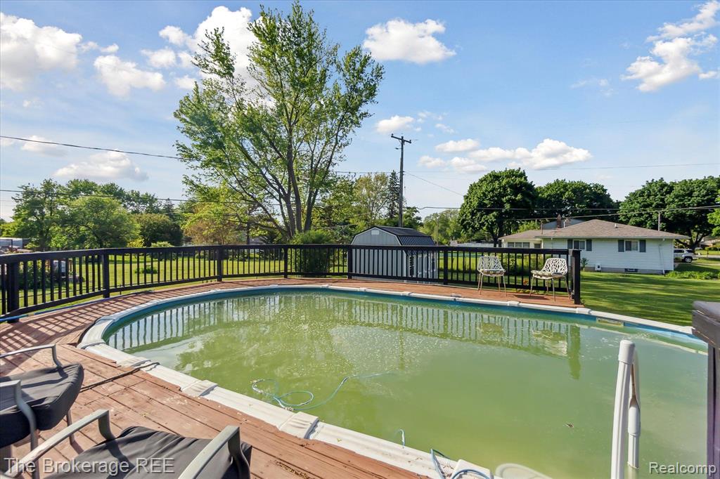 5394 KIMBERLY Drive, Grand Blanc, MI 48439 — Photo 46