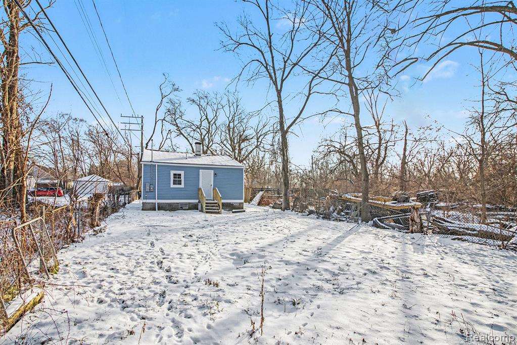 14437 Dacosta Street, Detroit, MI 48223 — Photo 16