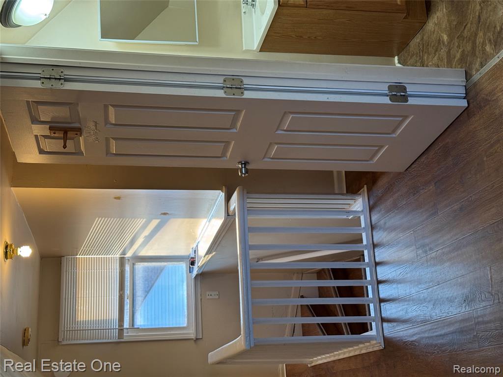7535 Meadow Avenue, Warren, MI 48091 — Photo 13