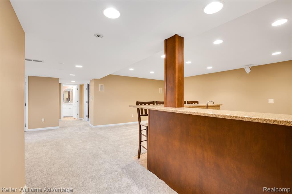 39438 VILLAGE RUN Drive, Northville, MI 48168 — Photo 29