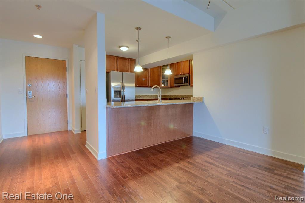 111 N ASHLEY Street, 403, Ann Arbor, MI 48104 — Photo 12
