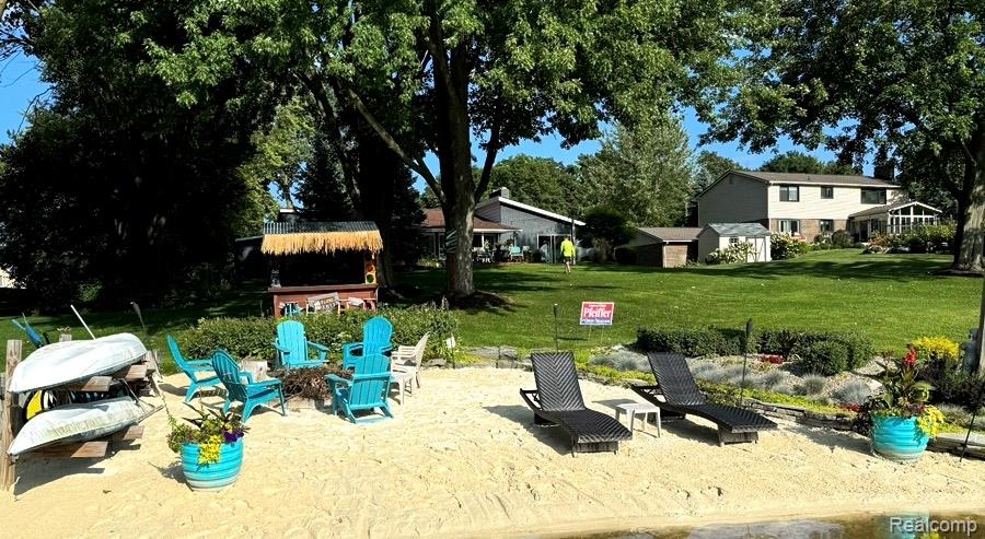 310 Pine Tree Road, Lake Orion, MI 48362 — Photo 3