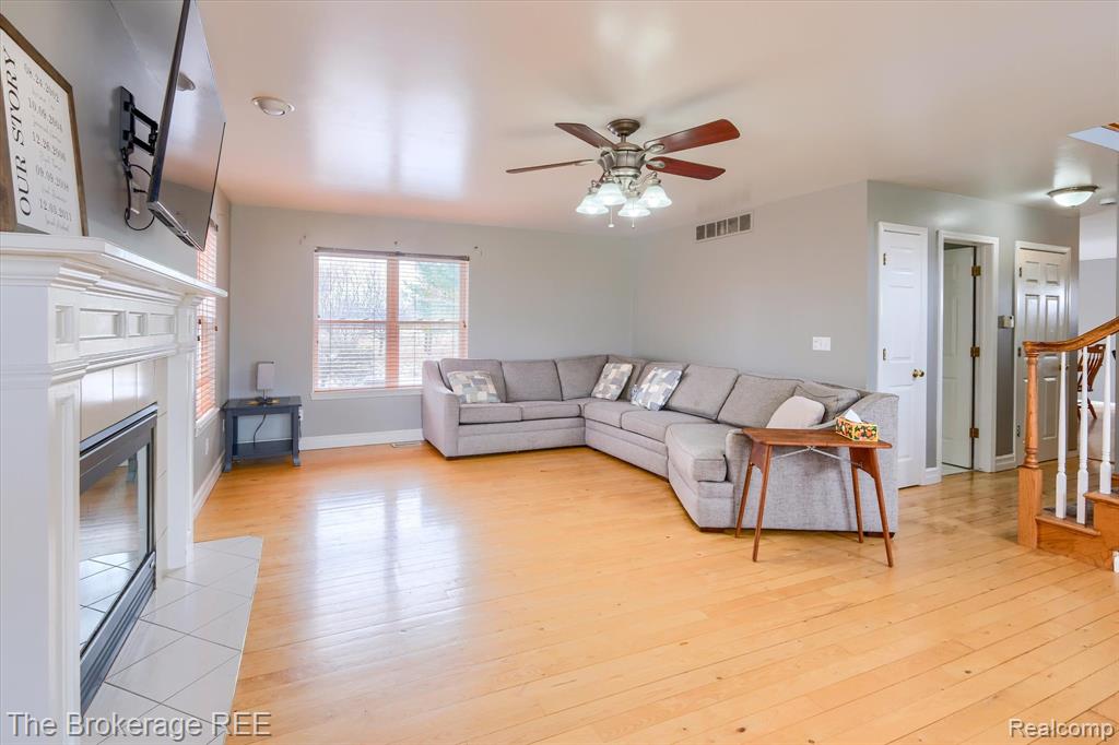 3394 Baltour Drive, Davison, MI 48423 — Photo 12