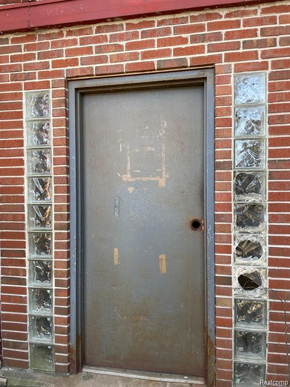 514 ALGER Street, Detroit, MI 48202 — Photo 7