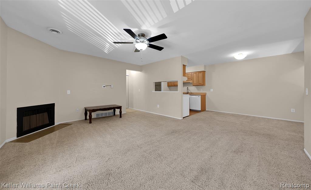 809 Corners Court, 23, Lake Orion, MI 48362 — Photo 6
