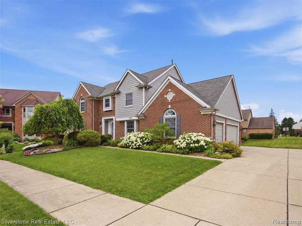 6577 Edith Court, Troy, MI 48085 — Photo 3