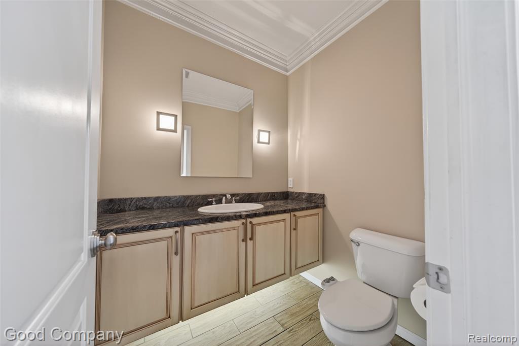 6456 Willow Road, West Bloomfield, MI 48324 — Photo 18