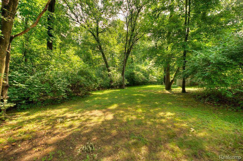 11417 TALL SHADOWS, Pinckney, MI 48169 — Photo 29