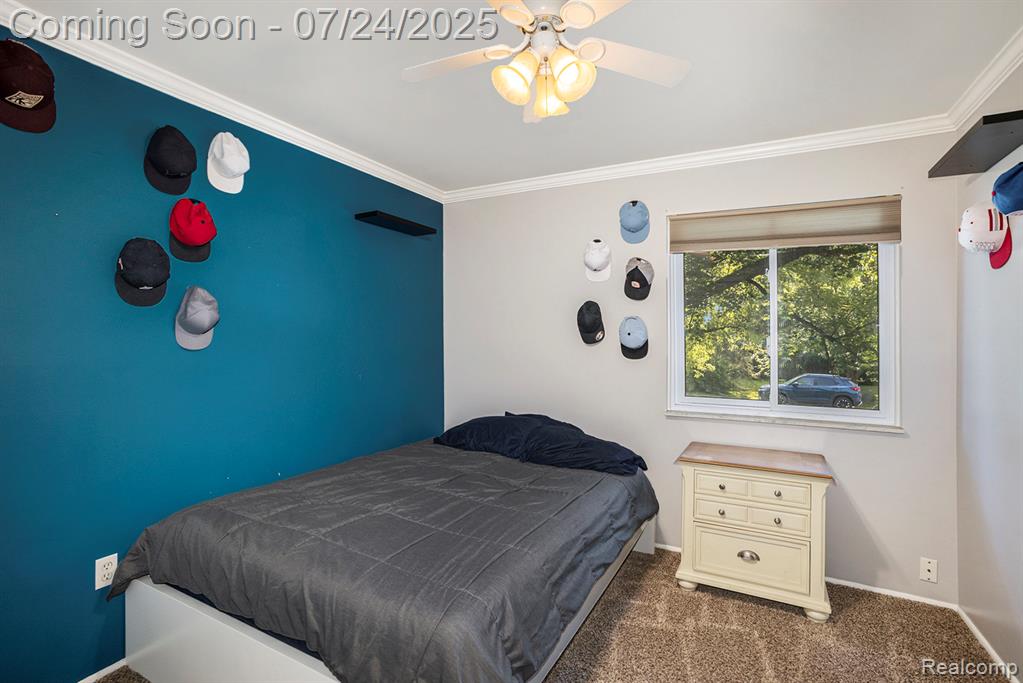 5216 Birchcrest Drive, Swartz Creek, MI 48473 — Photo 11