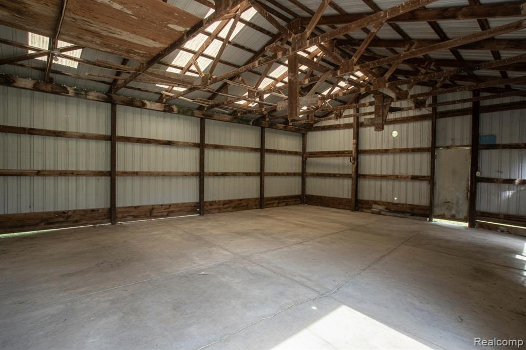 8040 Smith Road, Gaines Vlg, MI 48436 — Photo 5