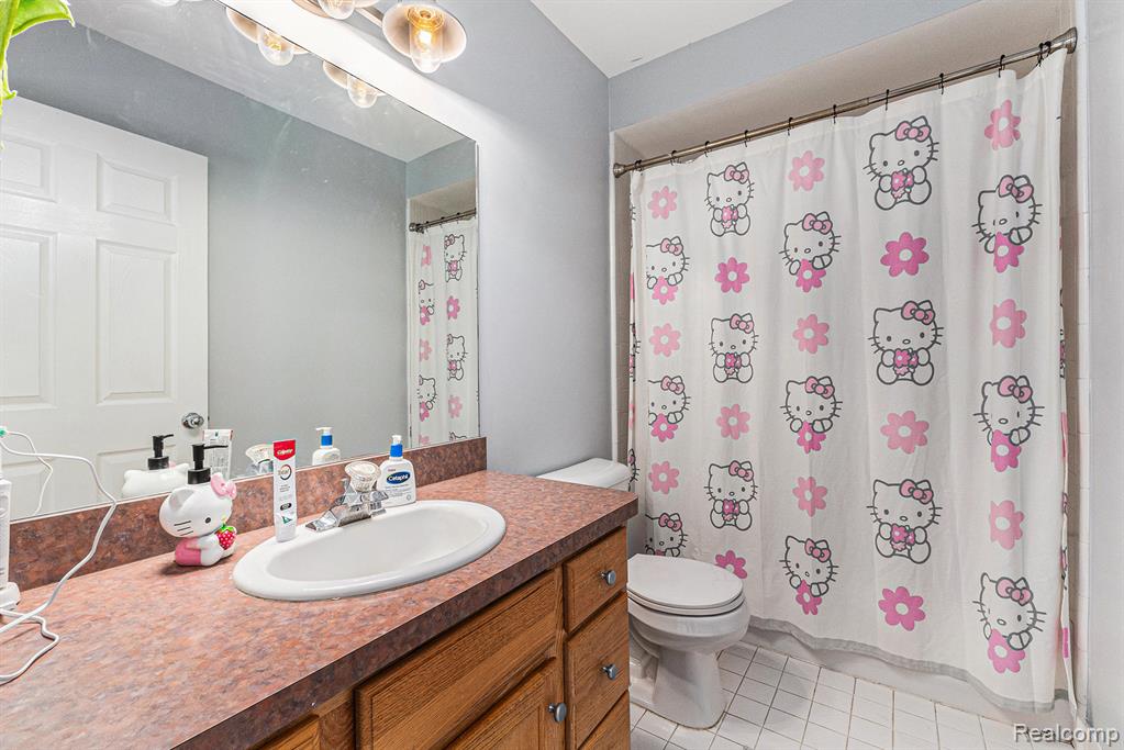6020 Majestic Oaks Drive, Commerce Twp, MI 48382 — Photo 26