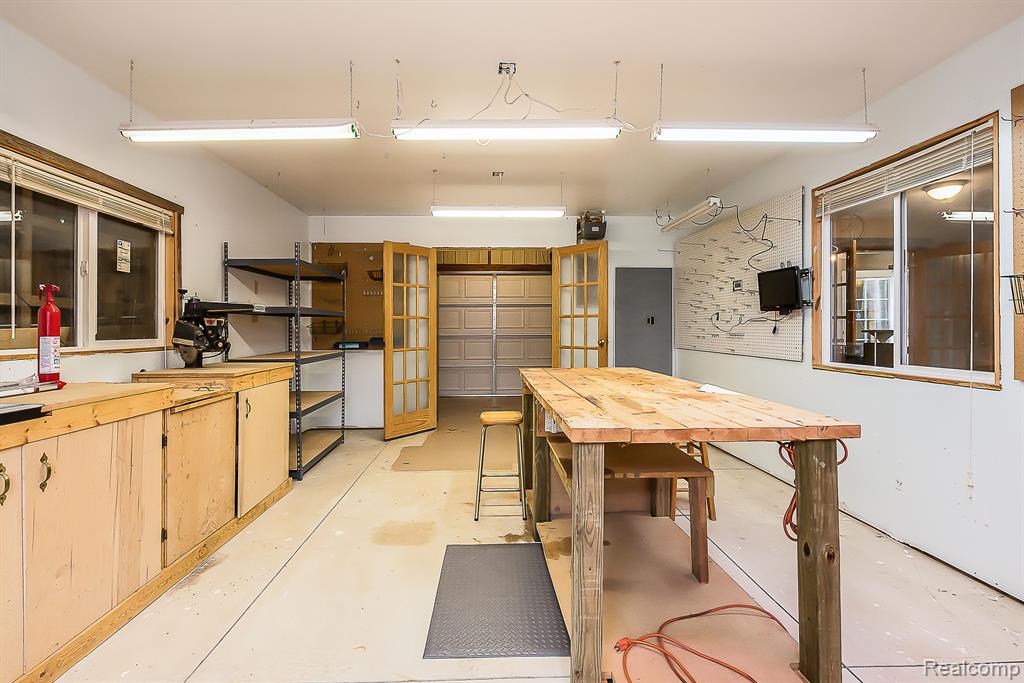 3672 W NORTH TERRITORIAL Road, Whitmore Lake, MI 48189 — Photo 57
