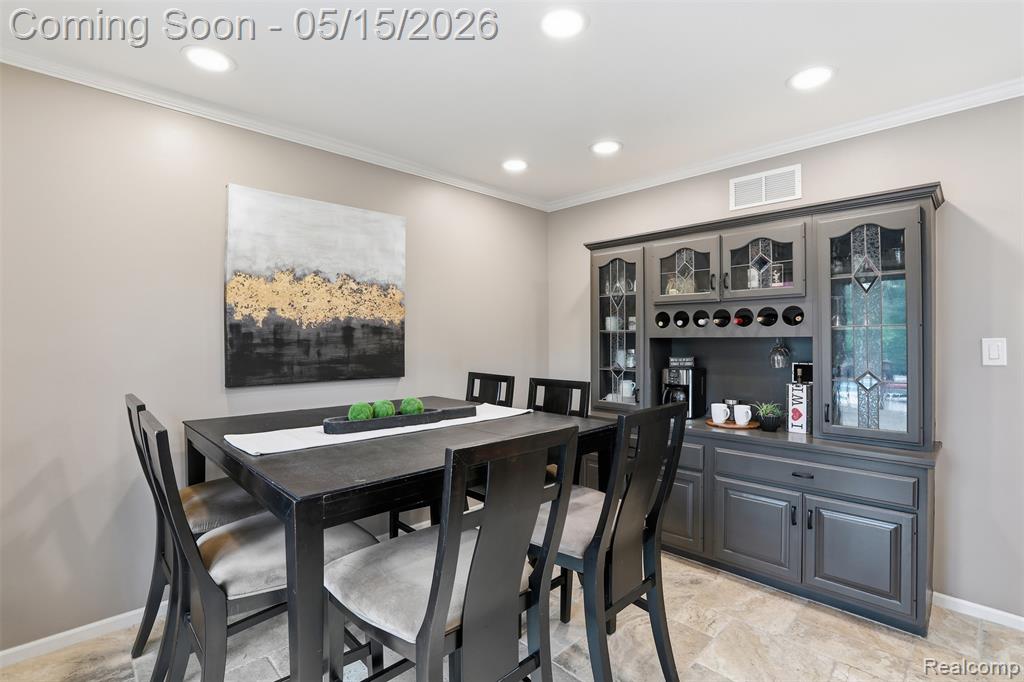 4243 Sunningdale Drive, Bloomfield Hills, MI 48302 — Photo 34