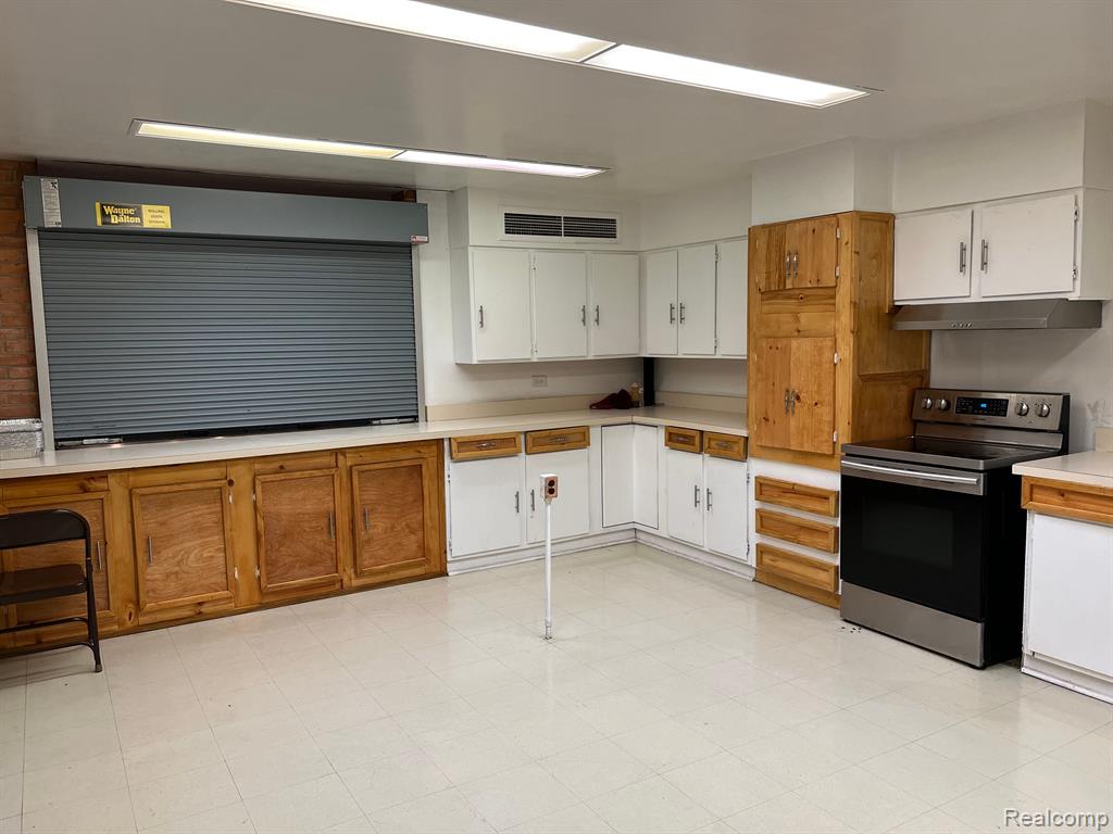 615 S JEFFERSON Avenue, Saginaw, MI 48607 — Photo 20