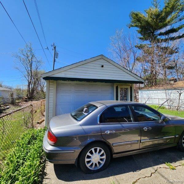 9219 PENROD Street, Detroit, MI 48228 — Photo 6