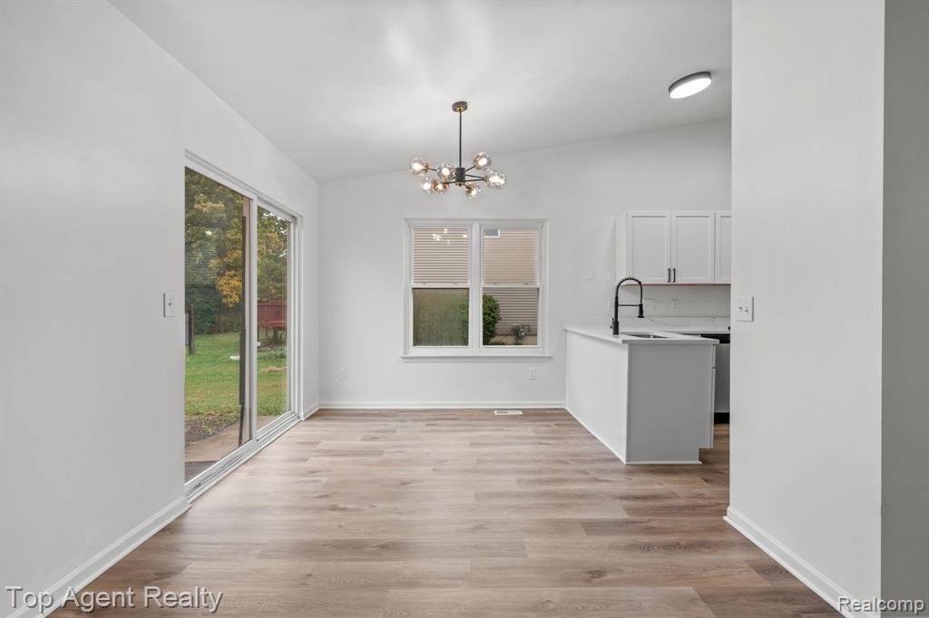 42773 Maude Court, Van Buren, MI 48111 — Photo 7