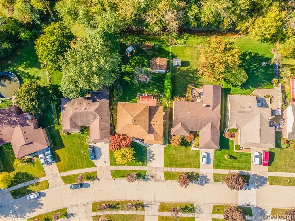 6877 Pittsford Street, Canton, MI 48187 — Photo 22