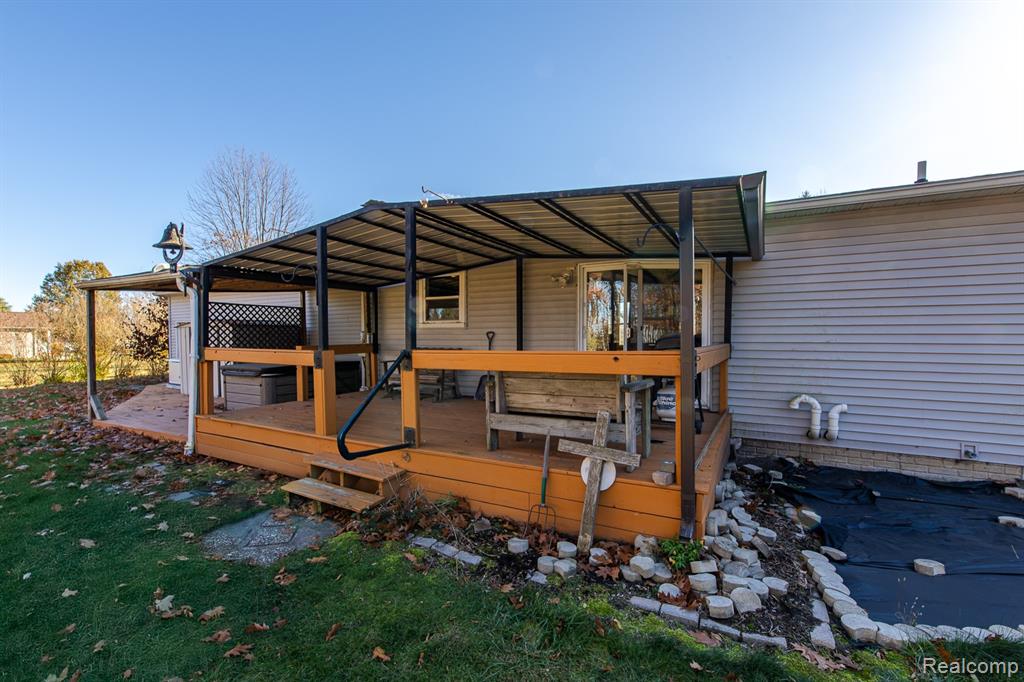 7283 Vanderploeg Lane, Imlay City, MI 48444 — Photo 33