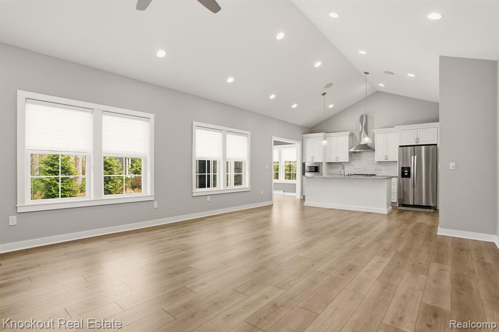 7422 Aspen Creek Drive, Midland, MI 48642 — Photo 12
