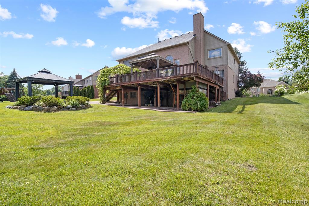 8950 WOODLORE SOUTH Drive, Plymouth, MI 48170 — Photo 7