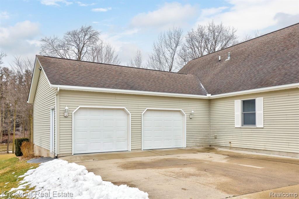 7578 Waters Edge Drive, Vassar, MI 48768 — Photo 45