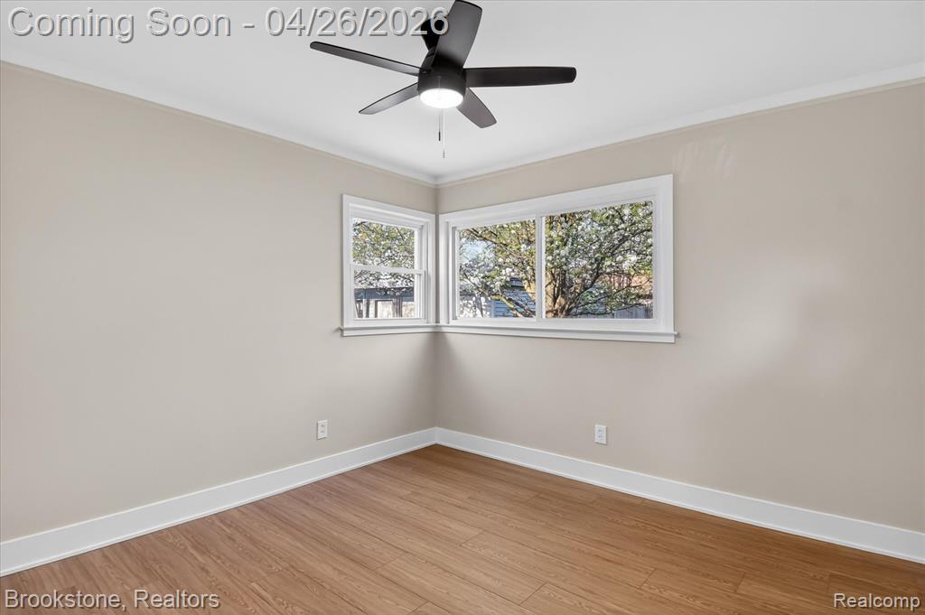29807 Champine Street, Saint Clair Shores, MI 48082 — Photo 21