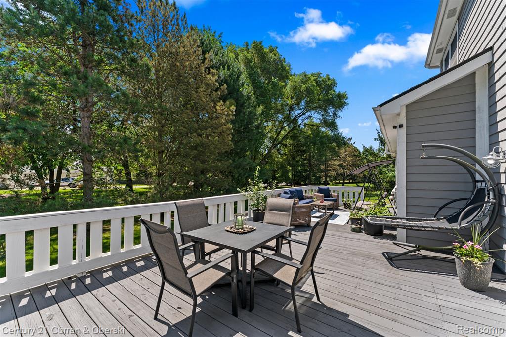 9298 Anacapa Bay Drive, Pinckney, MI 48169 — Photo 40