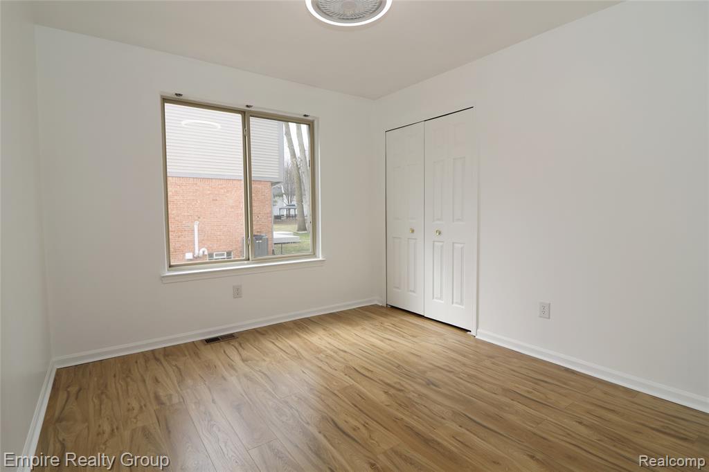 41610 Conner Creek Drive, Canton, MI 48187 — Photo 34