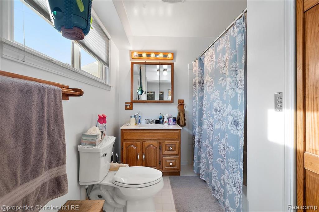 9005 Marlowe Avenue, Plymouth, MI 48170 — Photo 16