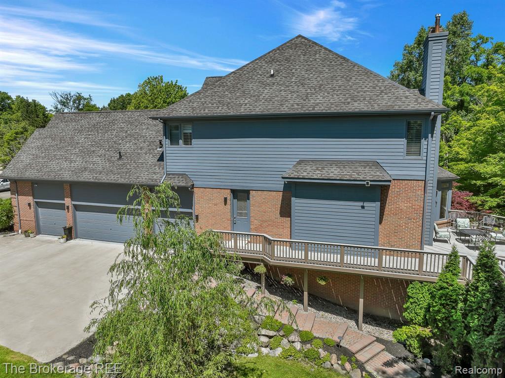 6995 HAWK WOODS Court, West Bloomfield, MI — Photo 58