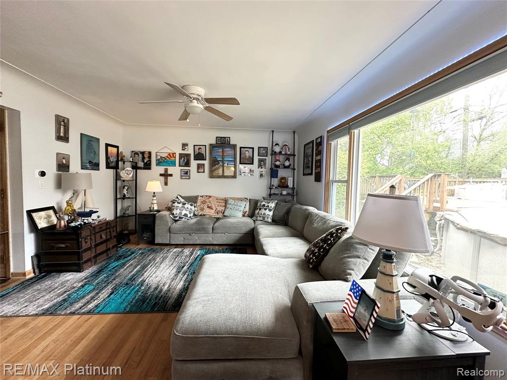 1015 Canal Street, Milford, MI 48381 — Photo 3