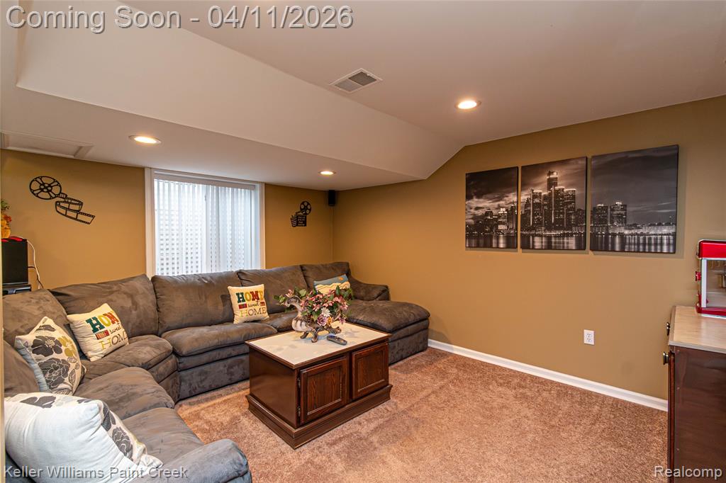 51688 Rivard Road, New Baltimore, MI 48047 — Photo 32