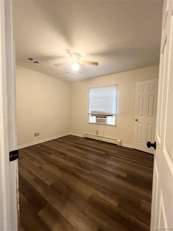 8760 Carpenter Road, Milan, MI 48160 — Photo 12