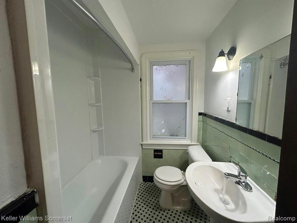 5115 Yorkshire Road, Detroit, MI 48224 — Photo 19