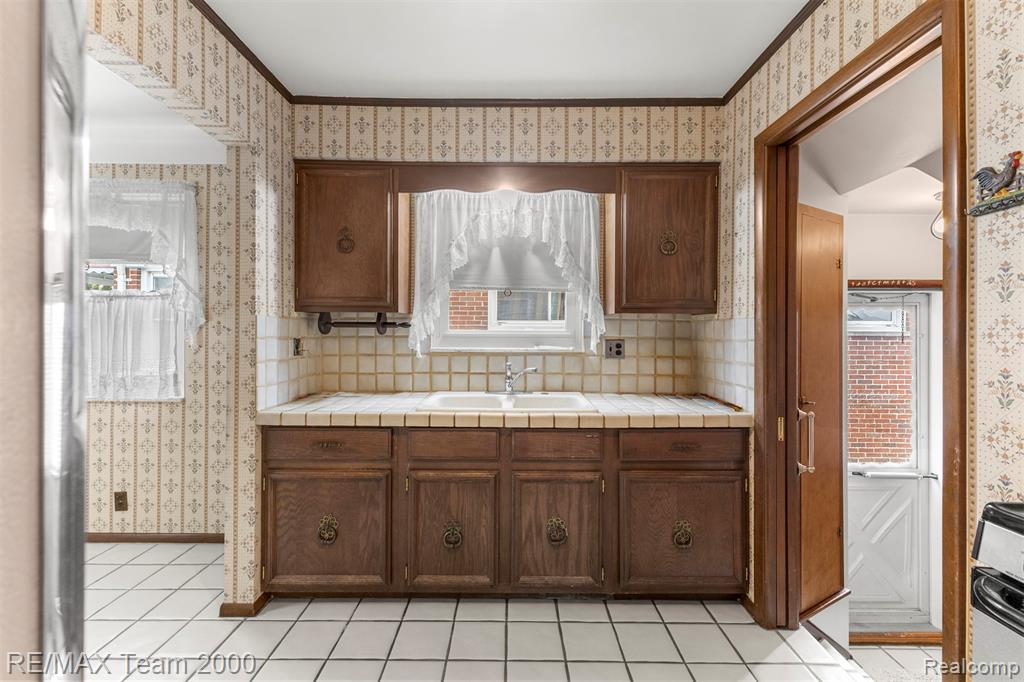 6531 Mead Street, Dearborn, MI 48126 — Photo 10
