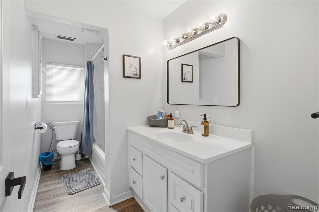 1660 N Sheldon Road, Canton, MI 48187 — Photo 15