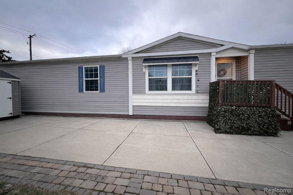 49895 Fox Trail, Shelby Twp, MI 48315 — front exterior