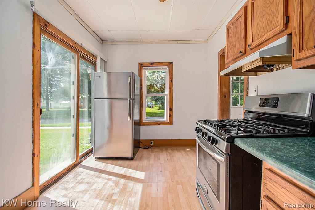 503 38TH Street, Bay City, MI 48708 — Photo 6