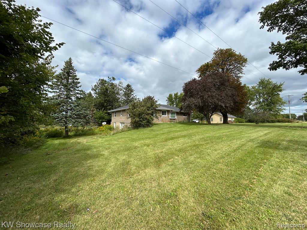 11250 HEIGHTS RAVENNA Road, Ravenna, MI 49451 — Photo 2